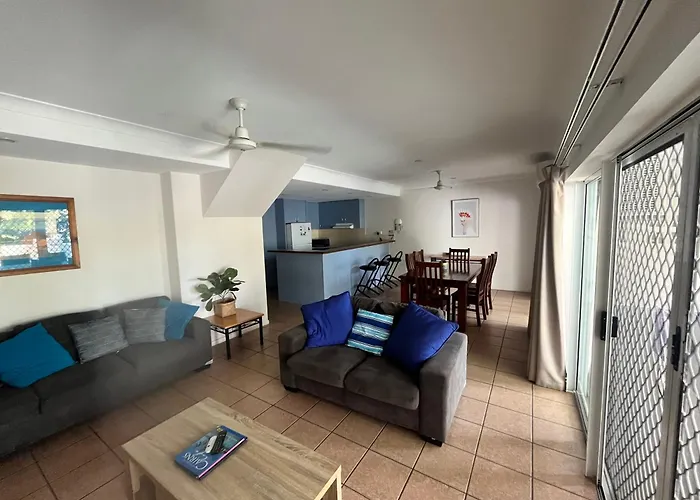 The Villas Palm Cove